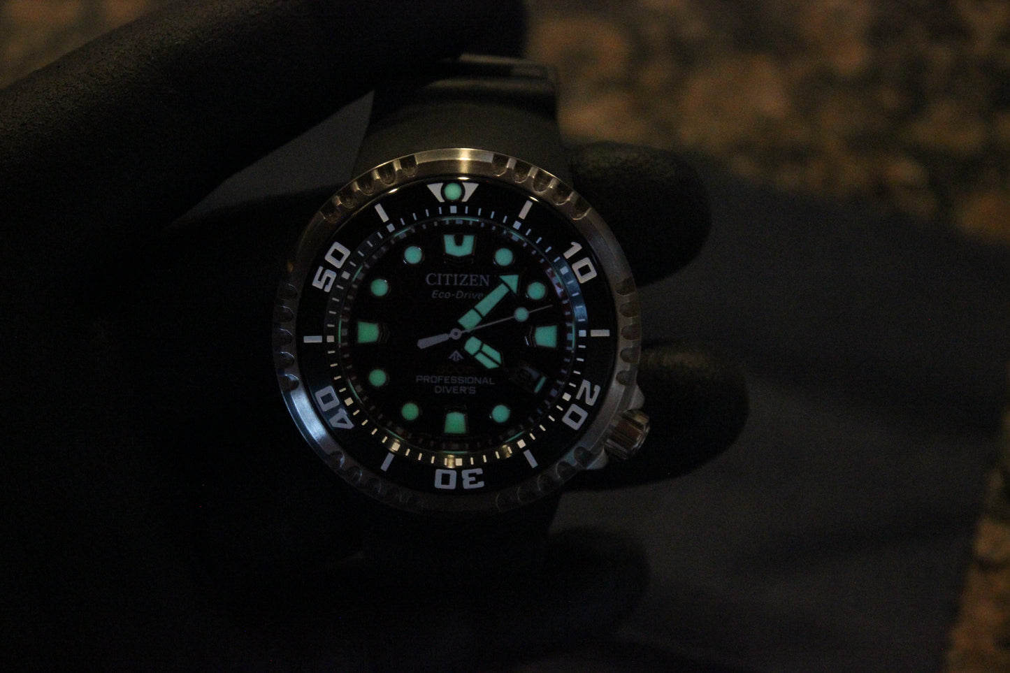 Beautiful Burgandy-Red CITIZEN Promaster Eco-Drive Diver 300M – BN1024-01Z