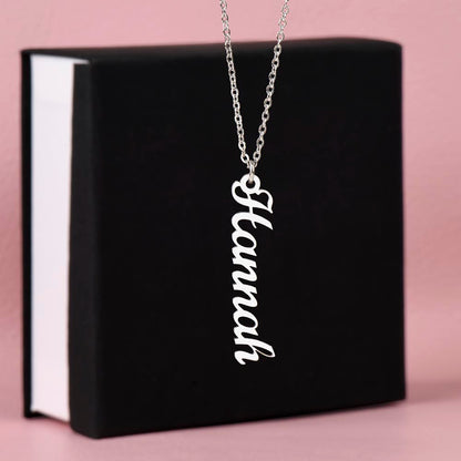 Verticharm: Personalized Name Necklace